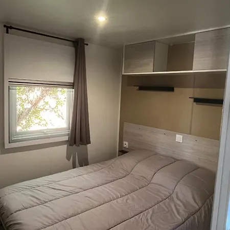 Petit Cocon Au Cap Ferret Les Embruns База отдыха *