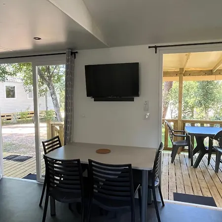 Petit Cocon Au Cap Ferret Les Embruns База отдыха